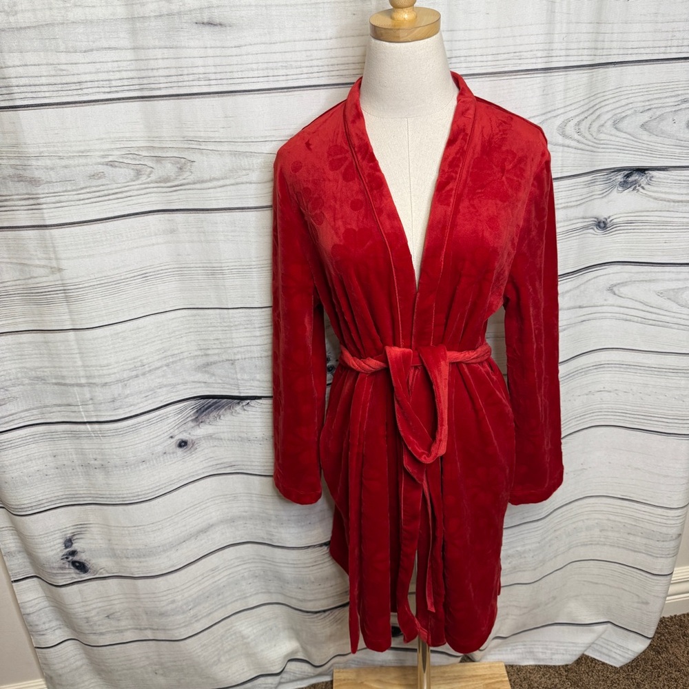 Kate Spade Vibrant Red Women's Robe, logo heart textured fabric - Picture 1 of 5